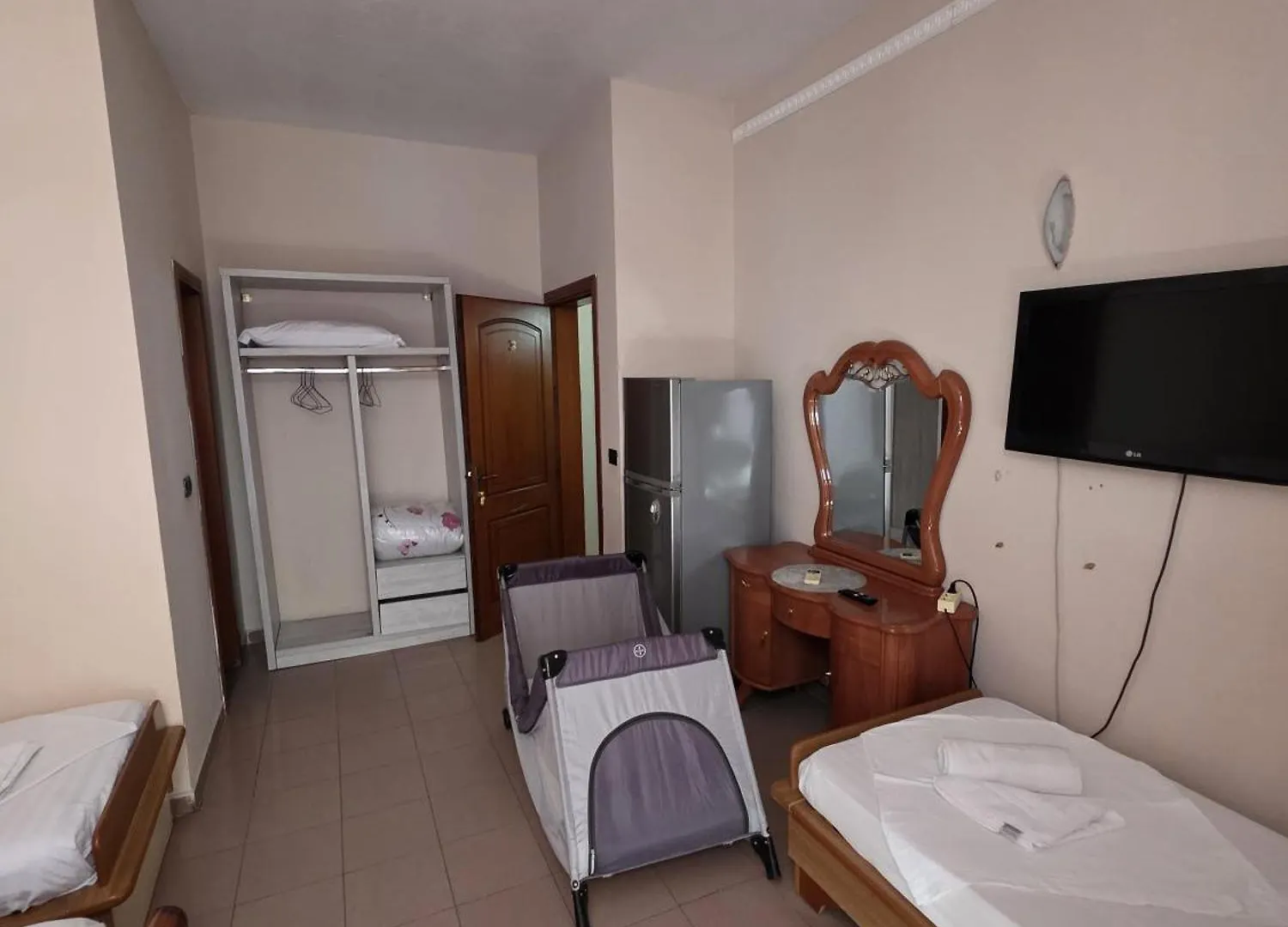 Seashell Beach Rooms Škalngur 3*,  阿尔巴尼亚